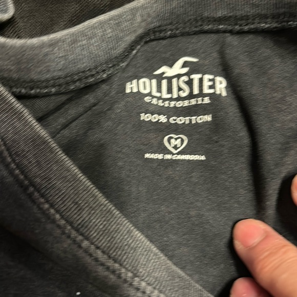 Hollister grey short sleeve tshirt with star constellation print size medium - Picture 4 of 4